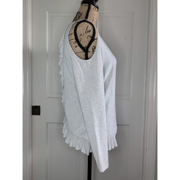 ⬇️ Lauren Conrad Cold Shoulder Split Back Long Sleeve Sweater Ruffle Gray Size S - Picture 4 of 7